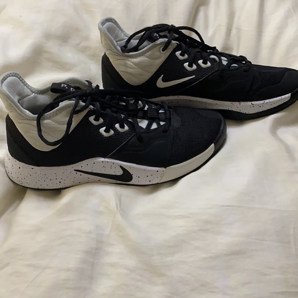 Men’s Nike PG 3 Basketball Shoes Size 8